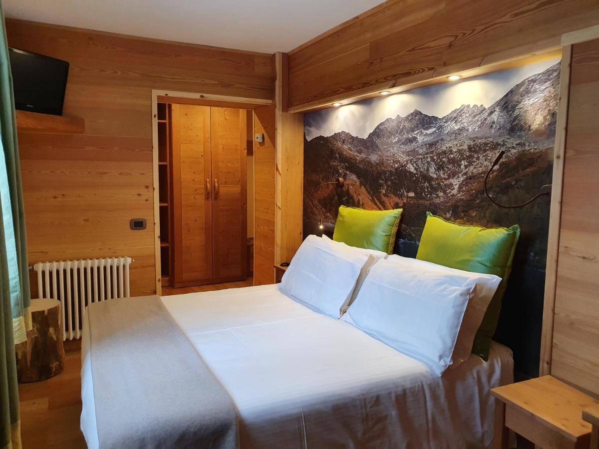 Hotel Castor Champoluc Kültér fotó