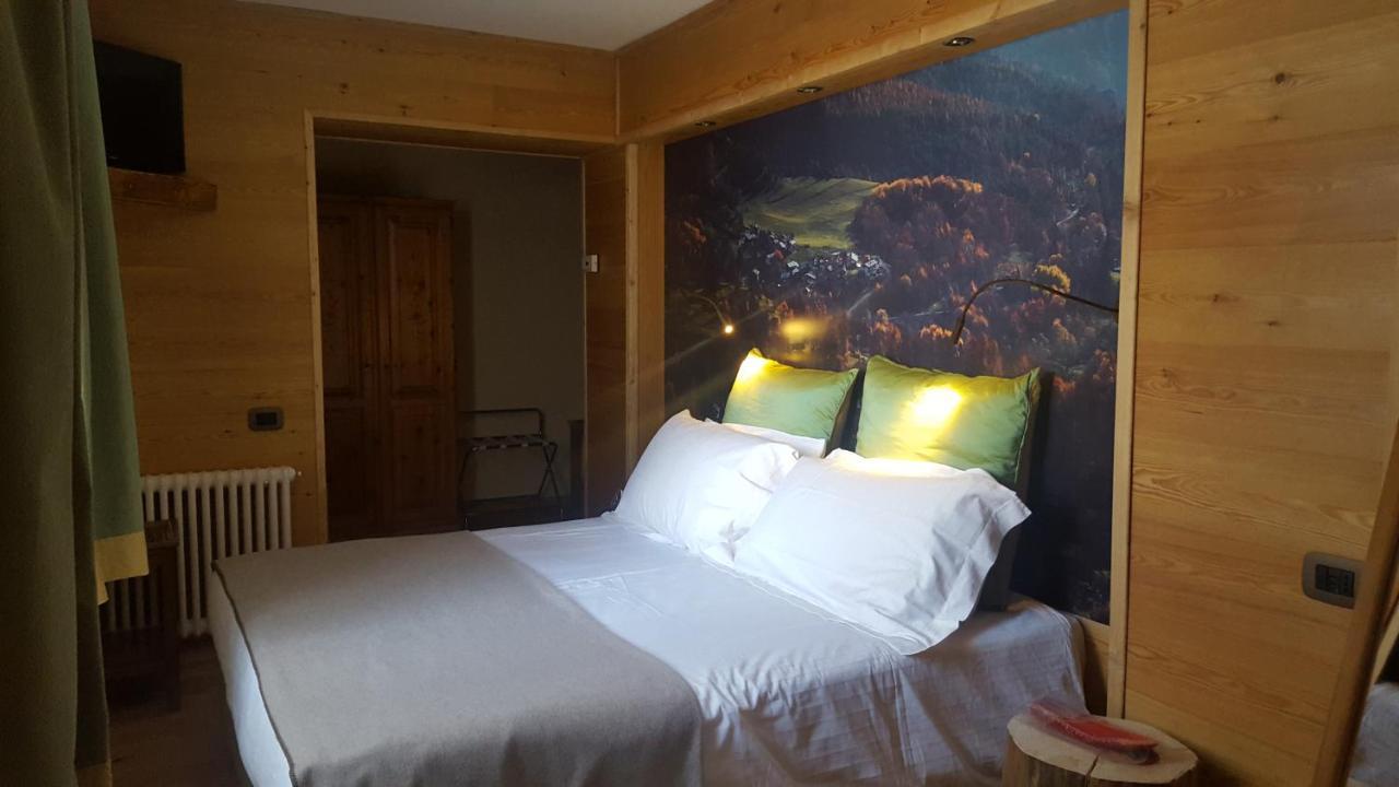 Hotel Castor Champoluc Kültér fotó